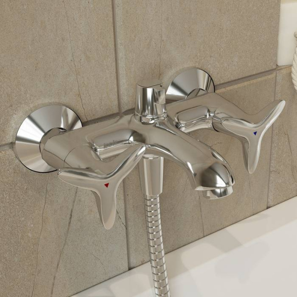 Смеситель для ванны IDDIS Copter (COPSB02i02WA)